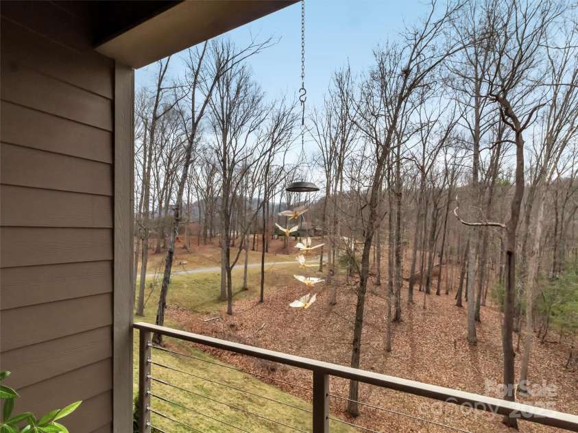 178 Sapphire Place, Clyde, NC 28721.  MLS# CAR4235049, YatesRealty ID 4016. 