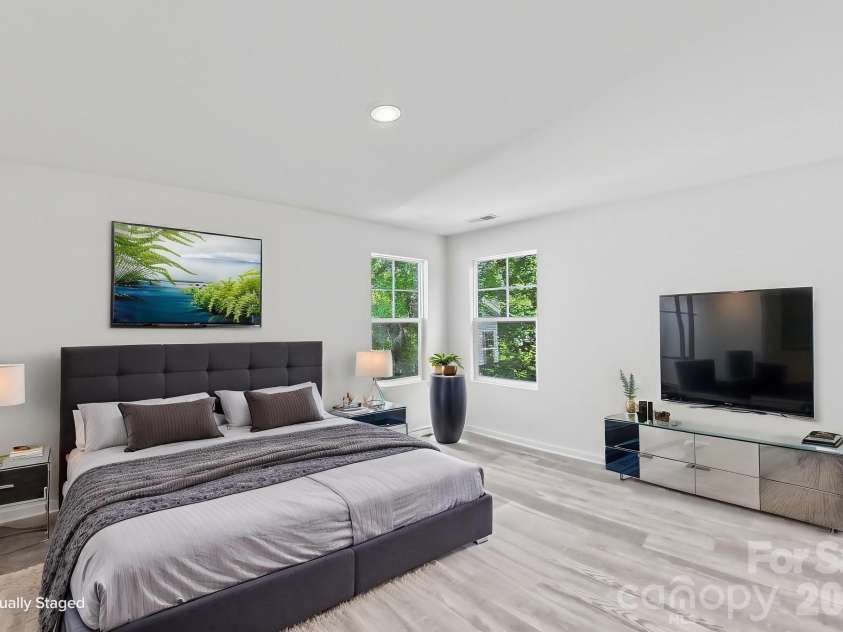 7809 Lane Drive, Charlotte, NC 28212.  MLS# CAR4395836, YatesRealty ID 40163. Primary Bedroom - Virtually Staged