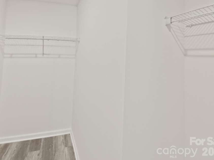 7809 Lane Drive, Charlotte, NC 28212.  MLS# CAR4395836, YatesRealty ID 40163. Walk-in Closet