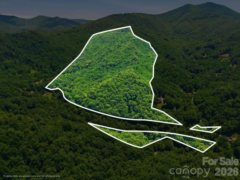 1158 Dark Ridge Road, Sylva, NC 28779.  MLS# CAR4407503, YatesRealty ID 40166. 
