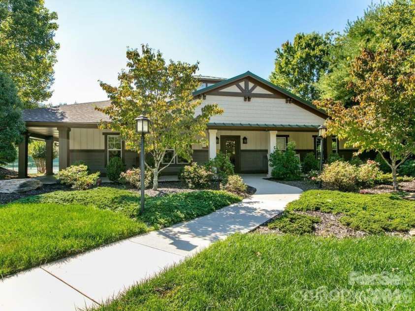 27 Gray Wolf Lane, Hendersonville, NC 28792.  MLS# CAR4285060, YatesRealty ID 4017. Clubhouse