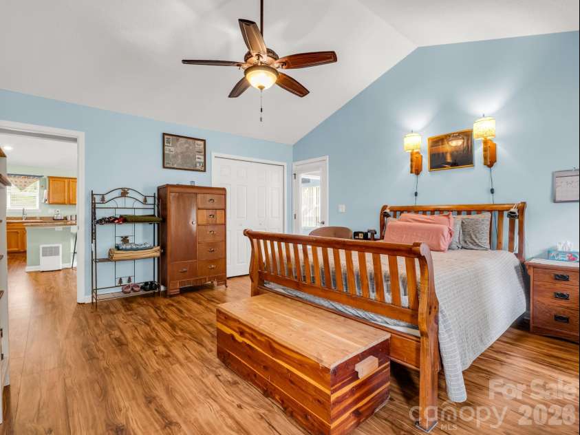 27 Gray Wolf Lane, Hendersonville, NC 28792.  MLS# CAR4285060, YatesRealty ID 4017. Spacious Primary Bedroom