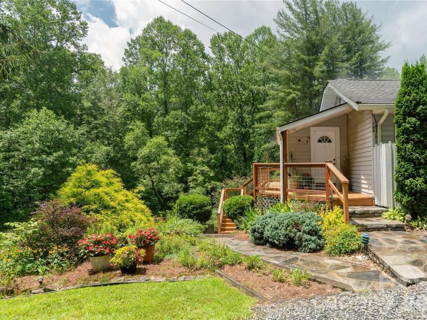 788 Old NC 280 Highway, Pisgah Forest, NC 28768.  MLS# CAR4405413, YatesRealty ID 4017. 