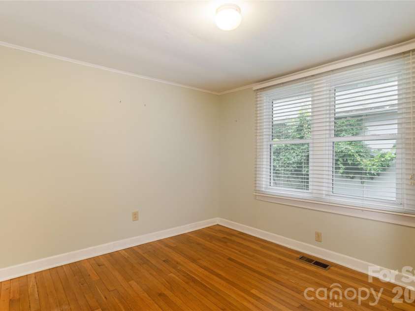 788 Old NC 280 Highway, Pisgah Forest, NC 28768.  MLS# CAR4405413, YatesRealty ID 4017. 