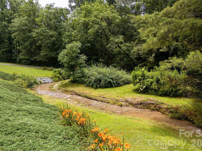 788 Old NC 280 Highway, Pisgah Forest, NC 28768.  MLS# CAR4405413, YatesRealty ID 4017. 