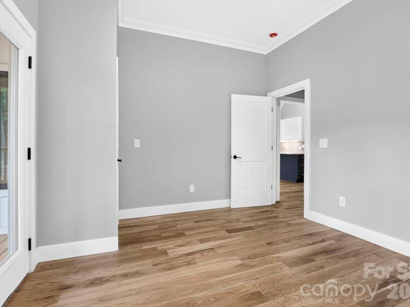 338 Hawks Terrace, Lake Lure, NC 28746.  MLS# CAR4406577, YatesRealty ID 40173. 