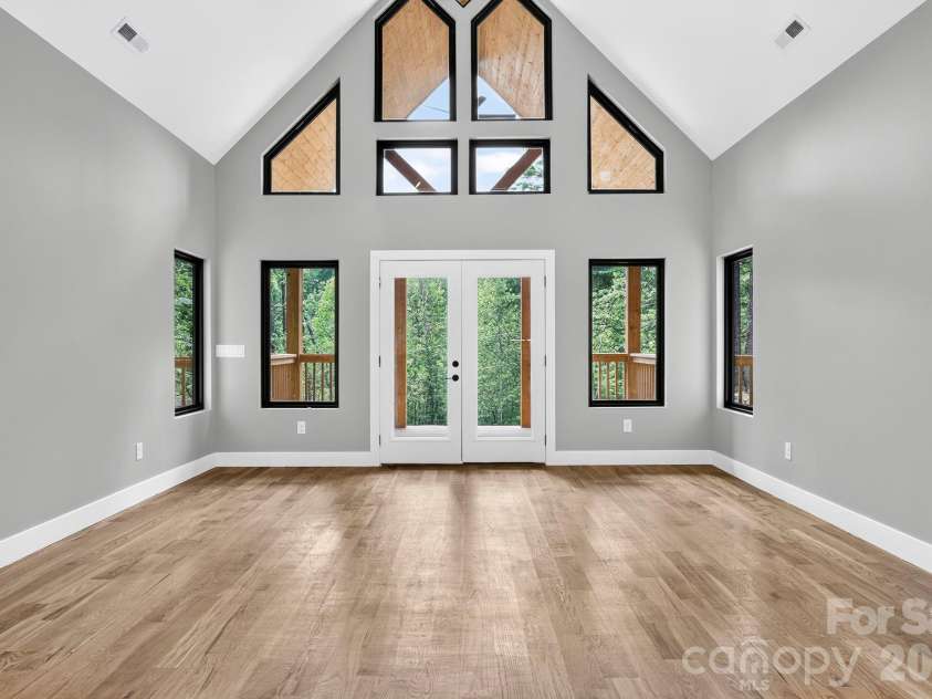 338 Hawks Terrace, Lake Lure, NC 28746.  MLS# CAR4406577, YatesRealty ID 40173. 
