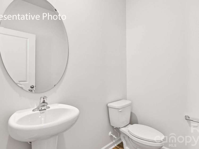 1437 7th Street Drive, Hickory, NC 28601.  MLS# CAR4408547, YatesRealty ID 40175. 