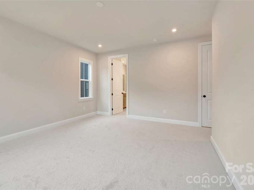 13009 Lucy Park Lane, Charlotte, NC 28277.  MLS# CAR4408613, YatesRealty ID 40179. Primary bedroom