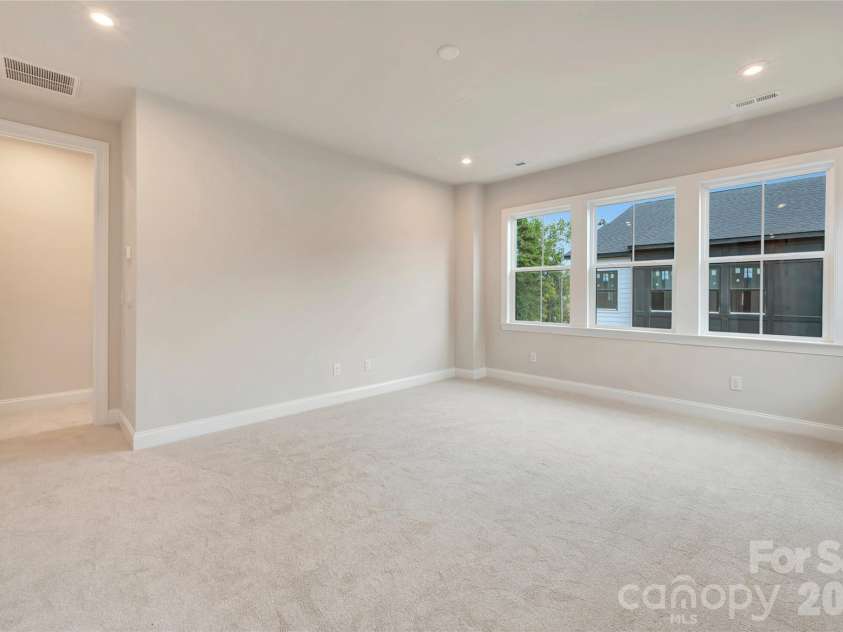 13009 Lucy Park Lane, Charlotte, NC 28277.  MLS# CAR4408613, YatesRealty ID 40179. Primary bedroom