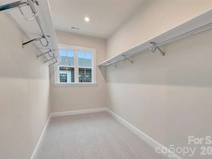 13009 Lucy Park Lane, Charlotte, NC 28277.  MLS# CAR4408613, YatesRealty ID 40179. Primary walk-in closet