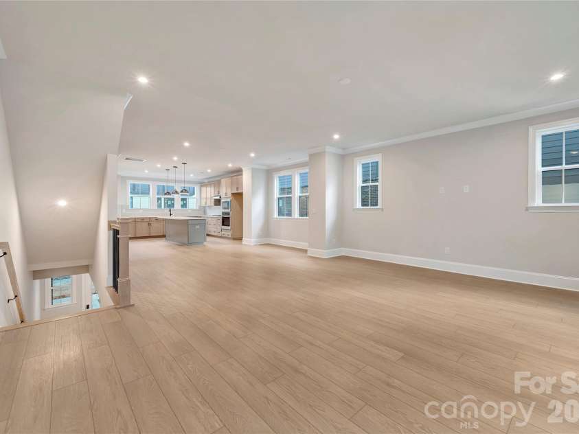 13009 Lucy Park Lane, Charlotte, NC 28277.  MLS# CAR4408613, YatesRealty ID 40179. Second floor landing