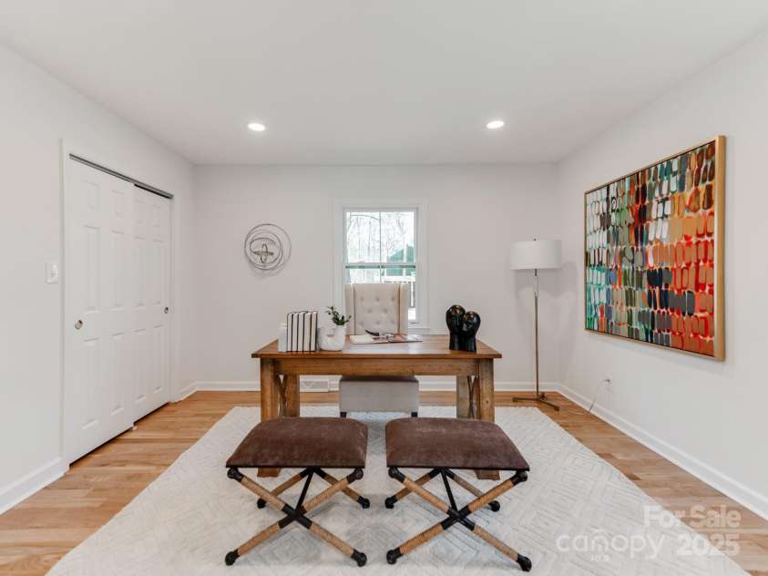 7801 Snowden Lane, Charlotte, NC 28270.  MLS# CAR4235425, YatesRealty ID 4018. 