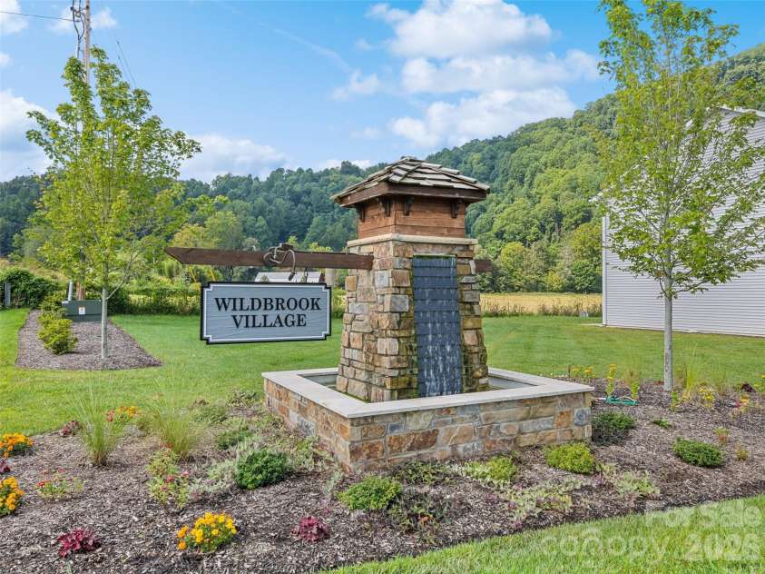 31 Clear Creek Lane, Waynesville, NC 28785.  MLS# CAR4420696, YatesRealty ID 40182. 