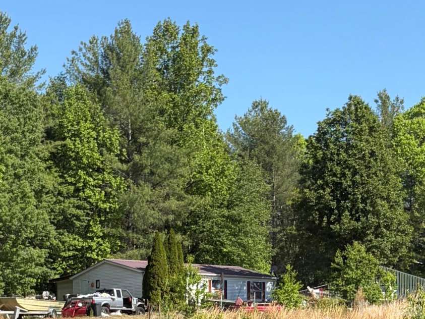 1400 Sweet Water Drive, Morganton, NC 28655.  MLS# CAR4408734, YatesRealty ID 40183. 