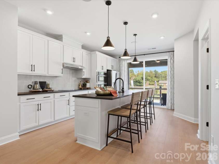 5436 Whaler Walk Way, Charlotte, NC 28226.  MLS# CAR4408737, YatesRealty ID 40184. 