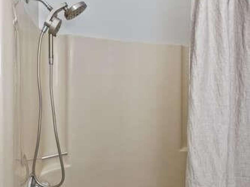 426 Windswept Drive, Asheville, NC 28801.  MLS# CAR4299787, YatesRealty ID 40185. 