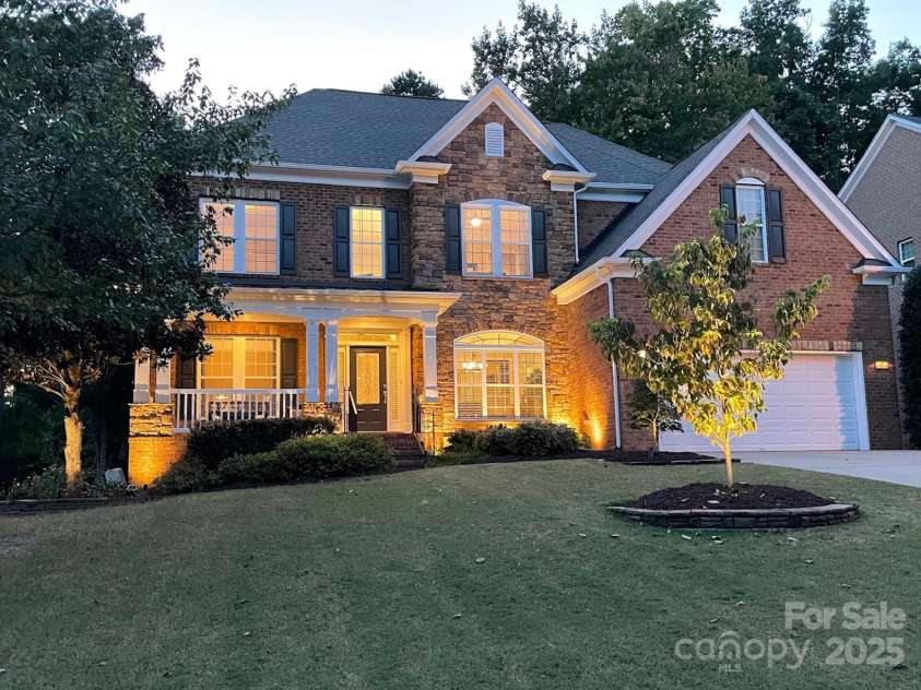 10826 Meg Meadow Drive, Mint Hill, NC 28227.  MLS# CAR4307676, YatesRealty ID 40186. 