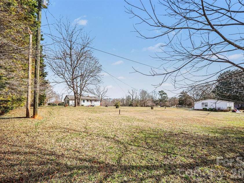 5191 Fewell Road, Clover, SC 29710.  MLS# CAR4343194, YatesRealty ID 4019. 