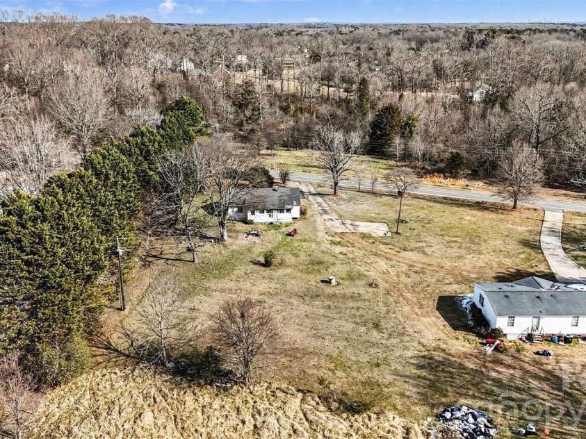 5191 Fewell Road, Clover, SC 29710.  MLS# CAR4343194, YatesRealty ID 4019. 