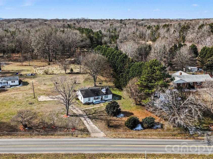 5191 Fewell Road, Clover, SC 29710.  MLS# CAR4343194, YatesRealty ID 4019. 