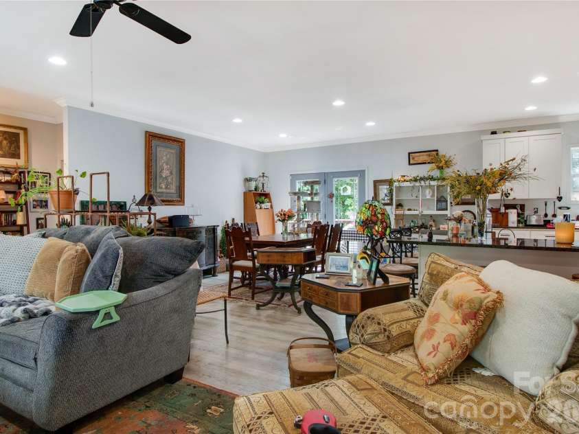 243 Dublin Lane, Columbus, NC 28722.  MLS# CAR4408765, YatesRealty ID 40195. 