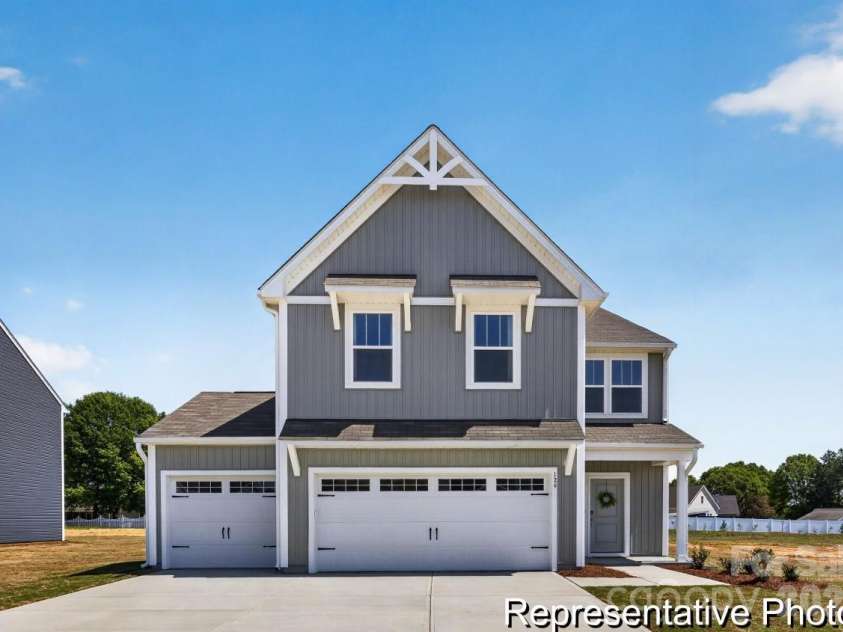 122 Springhouse Court, Statesville, NC 28625.  MLS# CAR4425563, YatesRealty ID 40198. 