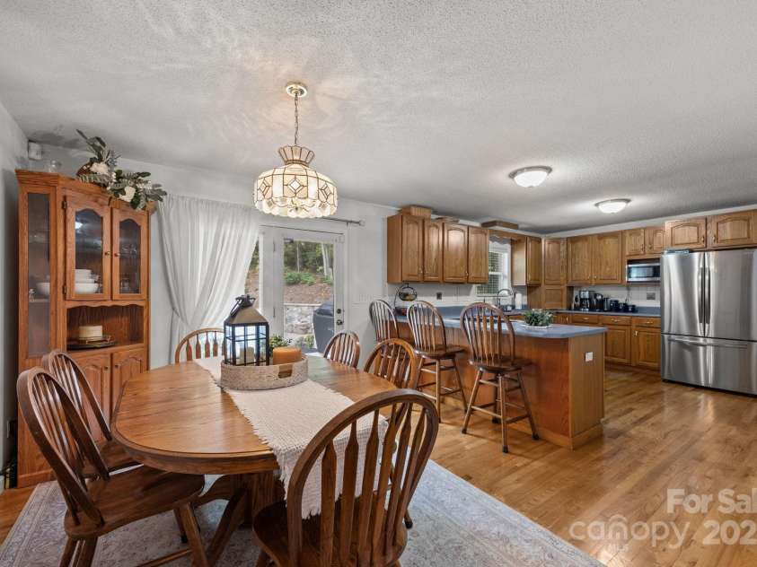 124 Lytle Cove Road, Swannanoa, NC 28778.  MLS# CAR4313522, YatesRealty ID 402. 