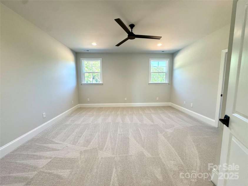 133 Crestview Lane, Troutman, NC 28166.  MLS# CAR4281706, YatesRealty ID 402. 