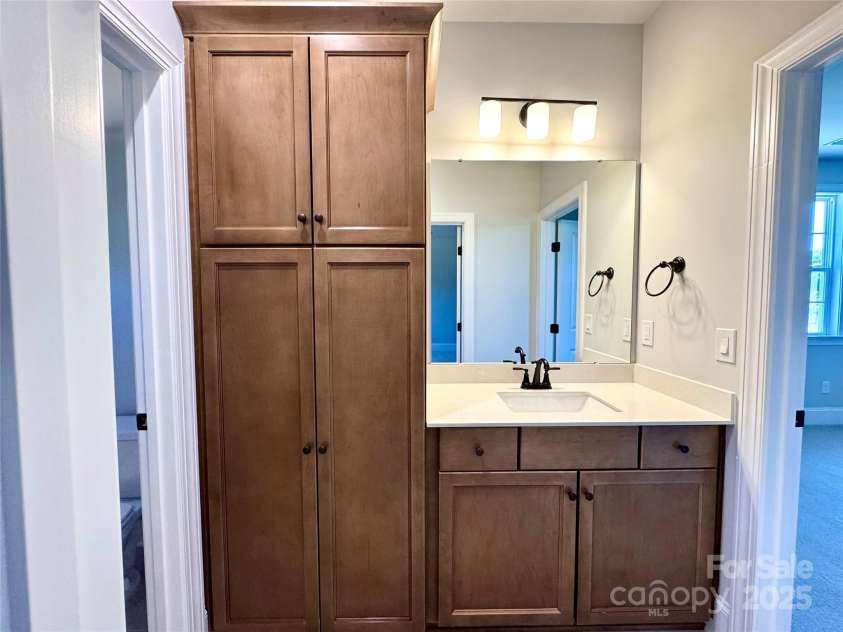 133 Crestview Lane, Troutman, NC 28166.  MLS# CAR4281706, YatesRealty ID 402. 