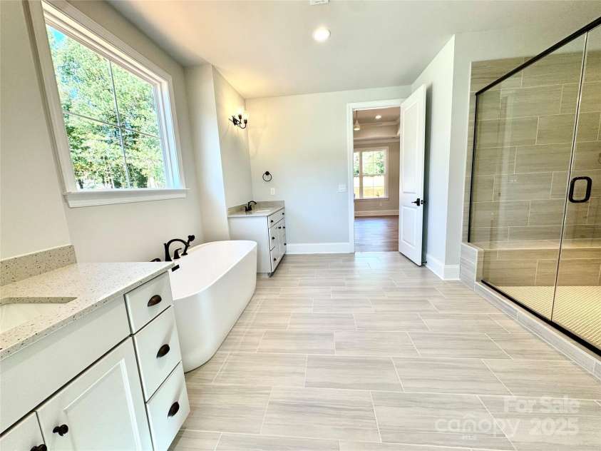 133 Crestview Lane, Troutman, NC 28166.  MLS# CAR4281706, YatesRealty ID 402. 