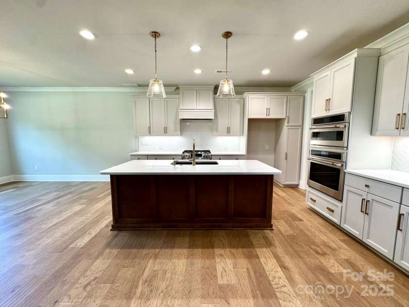 133 Crestview Lane, Troutman, NC 28166.  MLS# CAR4281706, YatesRealty ID 402. 