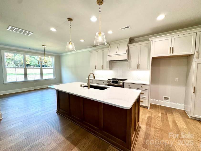 133 Crestview Lane, Troutman, NC 28166.  MLS# CAR4281706, YatesRealty ID 402. 