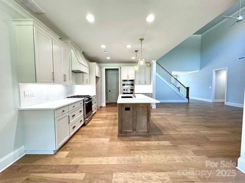 133 Crestview Lane, Troutman, NC 28166.  MLS# CAR4281706, YatesRealty ID 402. 