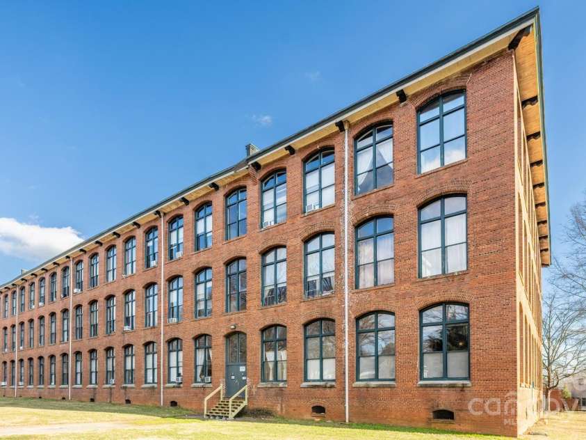 201 Hoskins Road, Charlotte, NC 28208.  MLS# CAR4215789, YatesRealty ID 402. Exterior