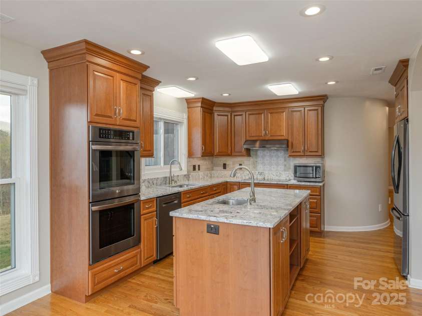 85 Rodaeo Drive, Columbus, NC 28722.  MLS# CAR4237413, YatesRealty ID 4020. 