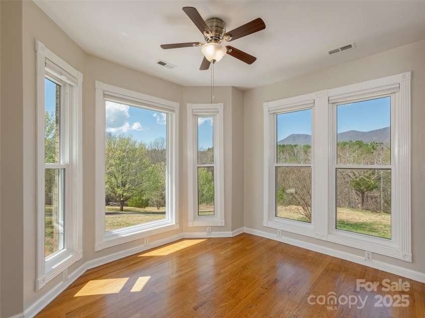 85 Rodaeo Drive, Columbus, NC 28722.  MLS# CAR4237413, YatesRealty ID 4020. 