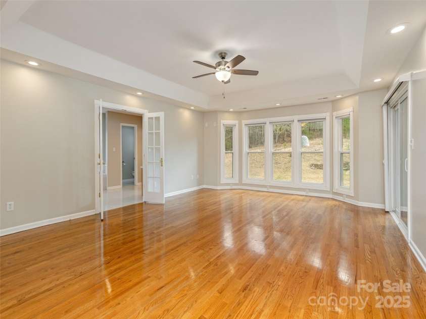 85 Rodaeo Drive, Columbus, NC 28722.  MLS# CAR4237413, YatesRealty ID 4020. 