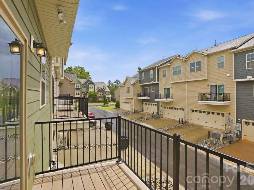327 Annandale Drive, Fort Mill, SC 29708.  MLS# CAR4387061, YatesRealty ID 40200. Balcony view