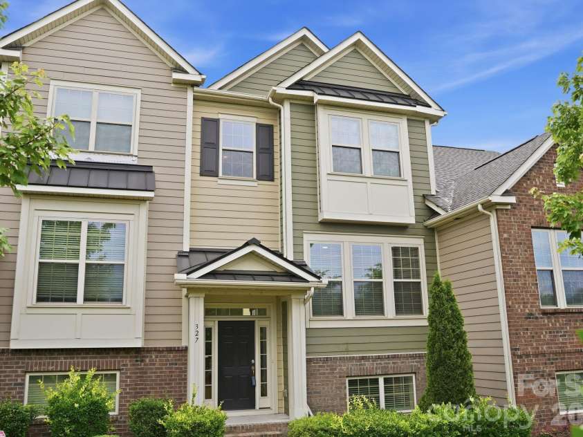 327 Annandale Drive, Fort Mill, SC 29708.  MLS# CAR4387061, YatesRealty ID 40200. Front of home