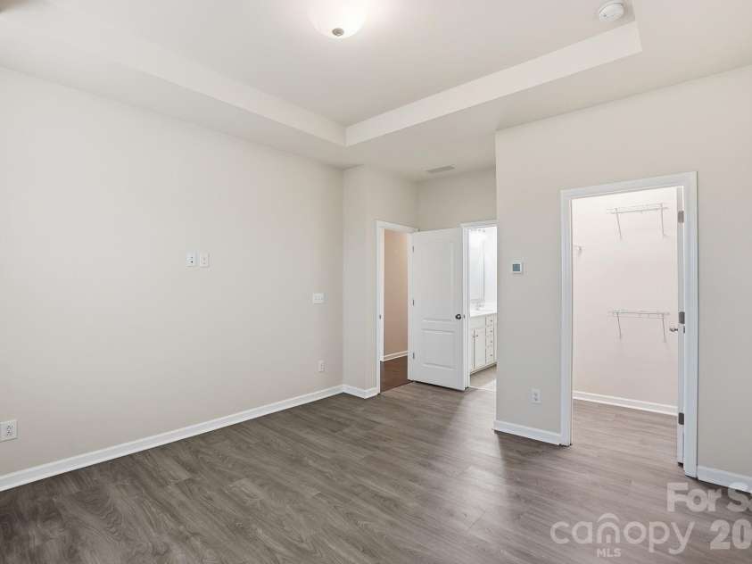 327 Annandale Drive, Fort Mill, SC 29708.  MLS# CAR4387061, YatesRealty ID 40200. Primary suite