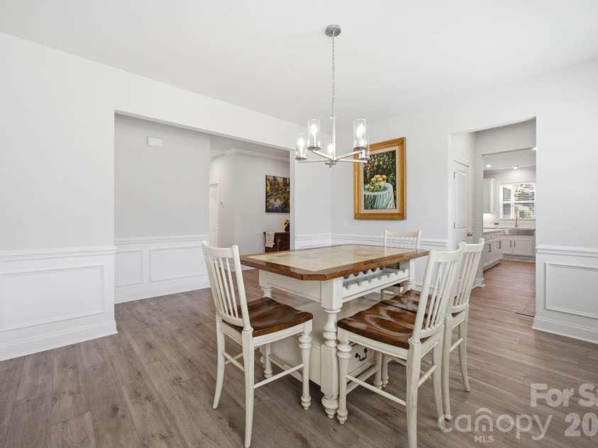 311 Coronado Avenue, Matthews, NC 28104.  MLS# CAR4400272, YatesRealty ID 40201. Dinning room off the butlers pantry