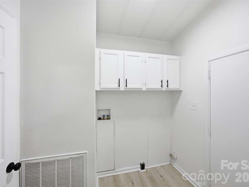 6490 Timberbrook Trail, Stanley, NC 28164.  MLS# CAR4404745, YatesRealty ID 40204. 