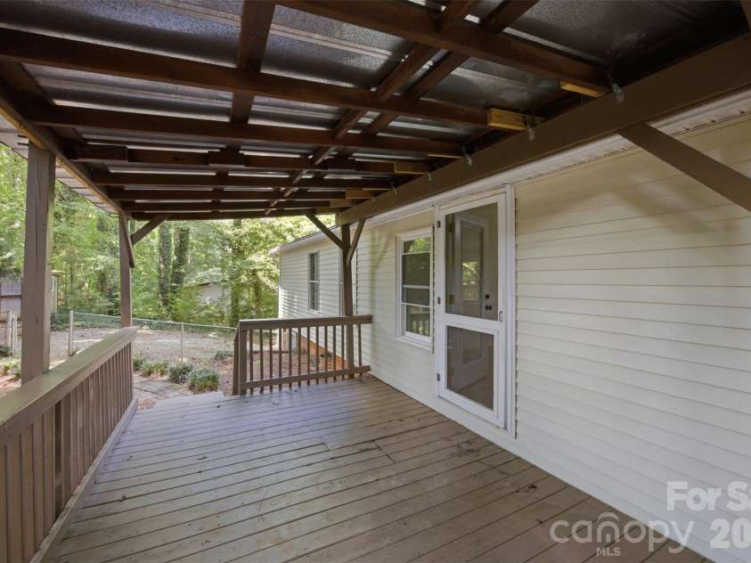 6490 Timberbrook Trail, Stanley, NC 28164.  MLS# CAR4404745, YatesRealty ID 40204. 