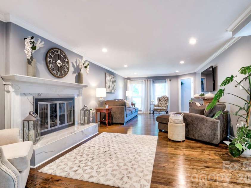 2823 Ridgehaven Court, Gastonia, NC 28054.  MLS# CAR4408700, YatesRealty ID 40205. 