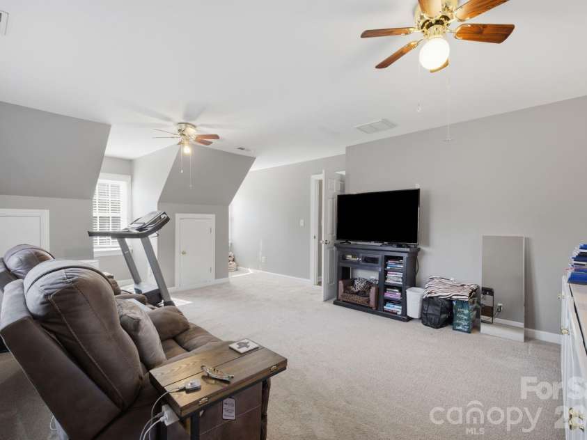 965 Lyerly Ridge Road, Concord, NC 28027.  MLS# CAR4395867, YatesRealty ID 40206. 