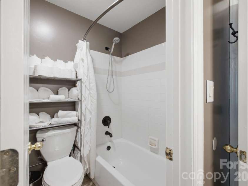 965 Lyerly Ridge Road, Concord, NC 28027.  MLS# CAR4395867, YatesRealty ID 40206. 