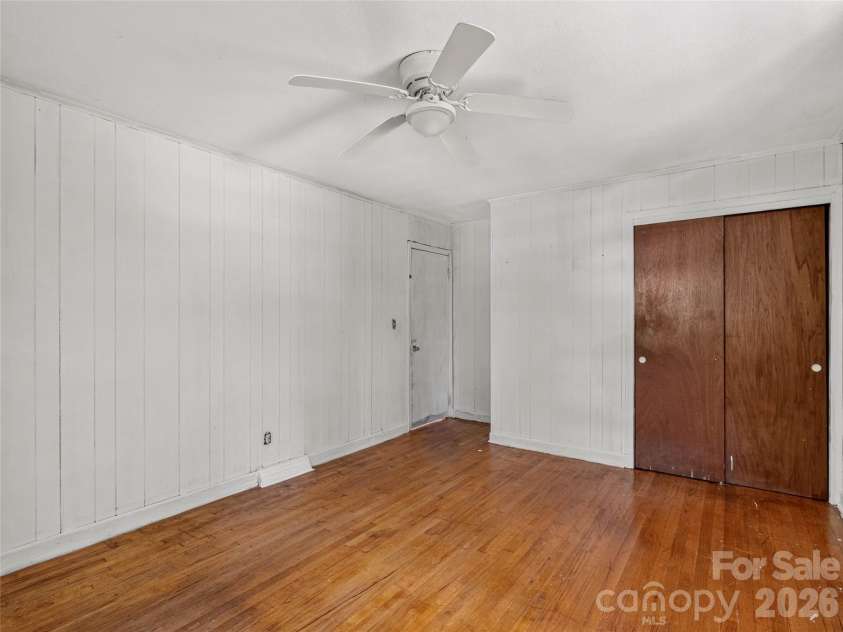 604 Belue Mill Road, Landrum, SC 29356.  MLS# CAR4408809, YatesRealty ID 40209. 