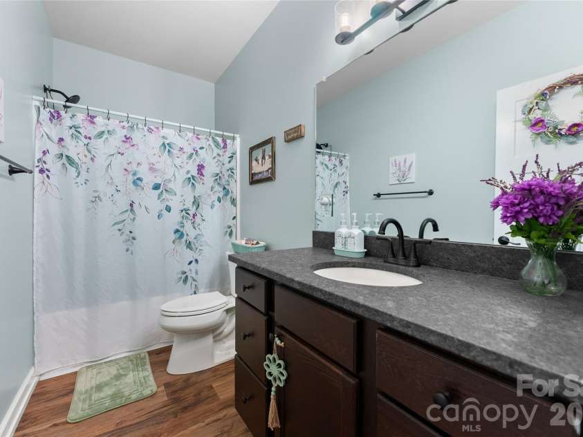 47 Winghaven Heights, Waynesville, NC 28786.  MLS# CAR4398121, YatesRealty ID 4021. 