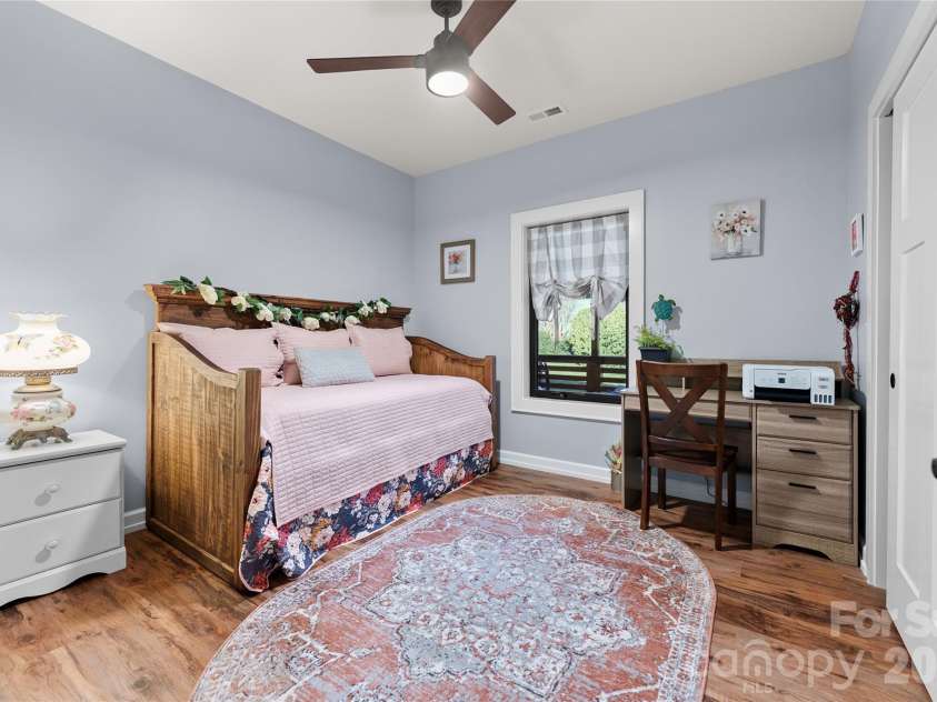 47 Winghaven Heights, Waynesville, NC 28786.  MLS# CAR4398121, YatesRealty ID 4021. 